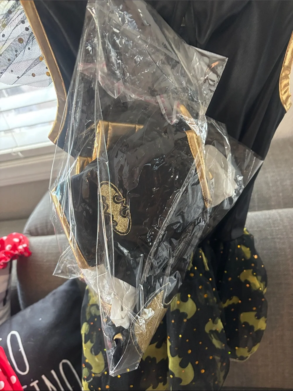 Batgirl Kids Costume - Black and Gold Size M 8-10